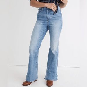 MADEWELL THE CURVY PERFECT VINTAGE FLARE JEANS HIGH RISE STRETCH MED WASH sz 31